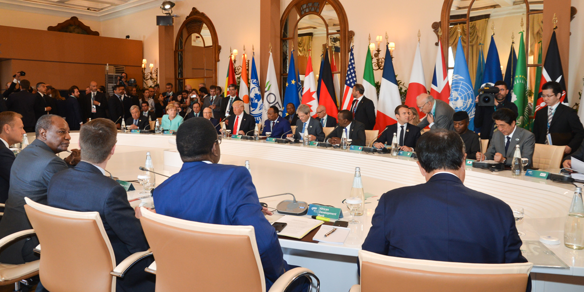 Secondo giorno di lavori al G7 di Taormina Secondo giorno di lavori al G7 di Taormina