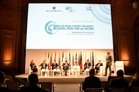 Riunione Ministeriale ICT e Industria